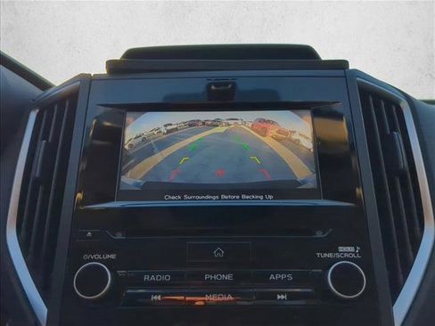 Used 2021 Subaru Crosstrek 2.0i Premium w/ Moonroof Package image 16