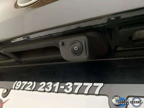 Used 2025 BMW 530i xDrive image 79