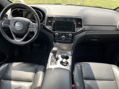 Used 2019 Jeep Grand Cherokee Limited AWD/4WD image 22