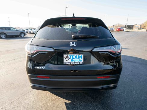 New 2026 Honda HR-V LX image 5