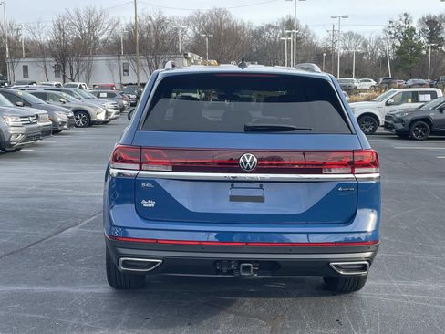 Certified 2025 Volkswagen Atlas SEL image 6