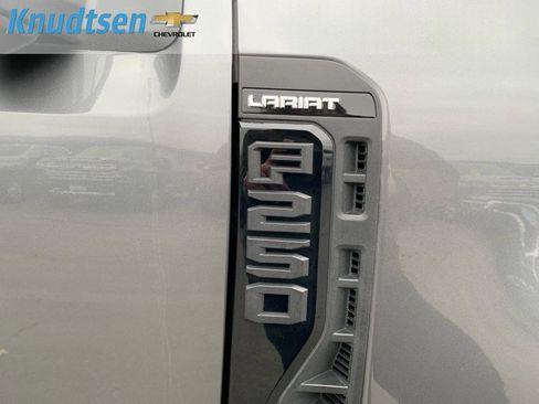 Used 2024 Ford F250 Lariat w/ Lariat Ultimate Package image 11