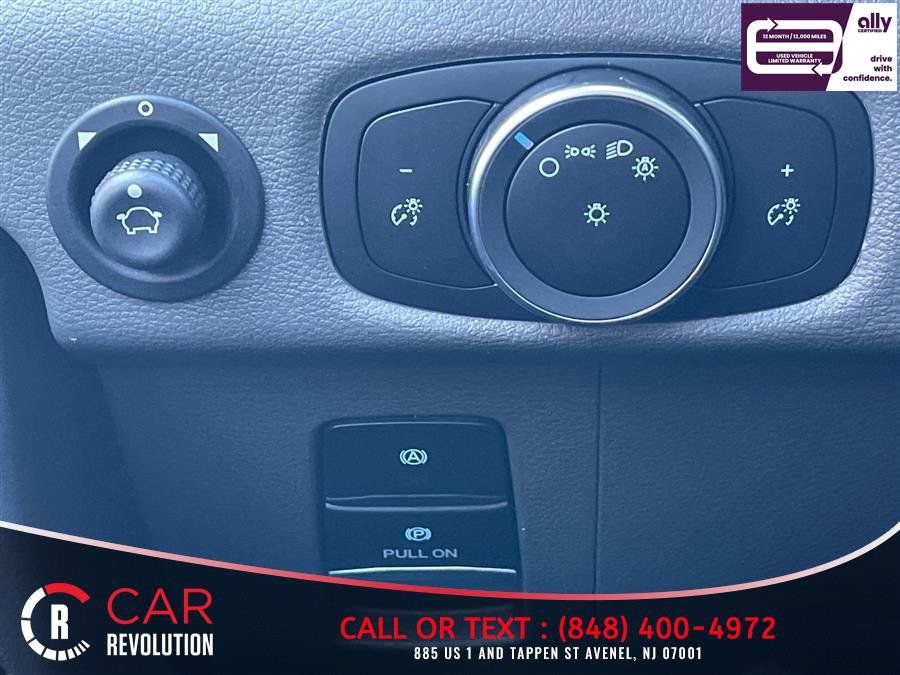 Used 2023 Ford Transit 250 Medium Roof w/ Load Area Protection Package RWD image 31
