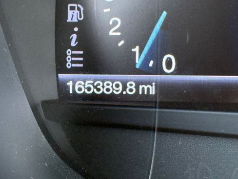 Used 2014 Ford Fusion SE w/ Equipment Group 202A image 21