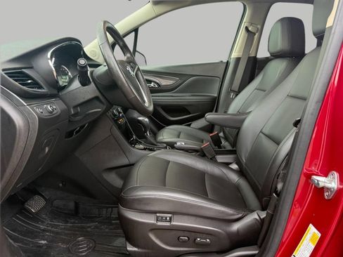 Used 2019 Buick Encore Essence w/ Experience Buick Package image 22