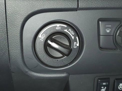 Certified 2026 Nissan Frontier SV w/ All-Weather Content Package AWD/4WD image 6