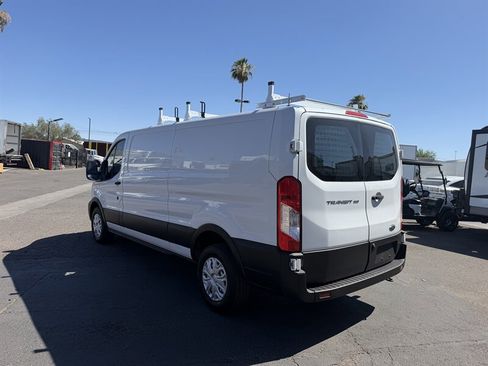 Used 2021 Ford Transit 150 Low Roof RWD image 5
