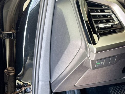 Used 2024 Audi Q4 e-tron Premium Plus w/ Premium Plus image 10