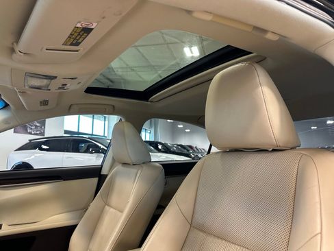 Used 2017 Lexus ES 350 FWD image 39