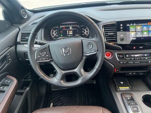 Used 2025 Honda Passport EX-L image 15