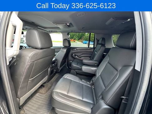 Used 2018 GMC Yukon XL SLT w/ Open Road Package AWD/4WD image 24