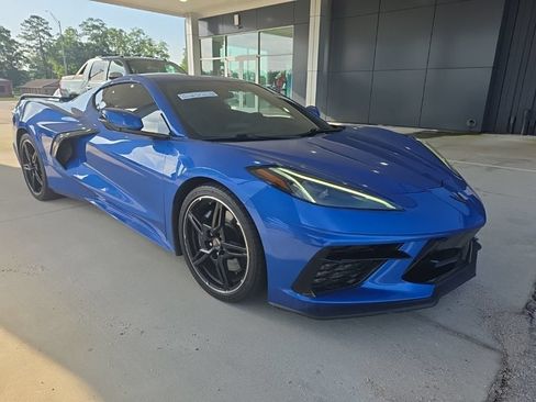 Used 2023 Chevrolet Corvette Stingray Coupe w/ Z51 Performance Package RWD image 6