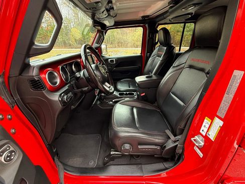 Used 2020 Jeep Gladiator Rubicon image 16