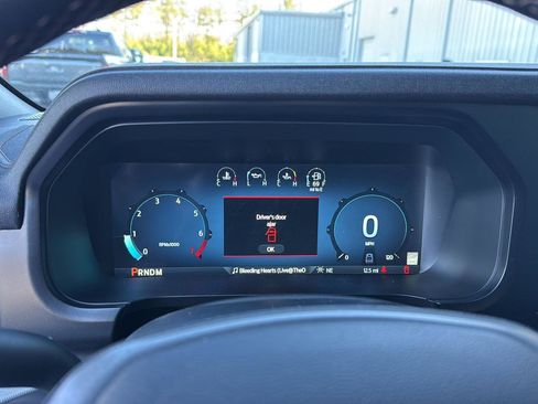 New 2025 Ford F150 Lariat w/ Equipment Group 502A High image 29