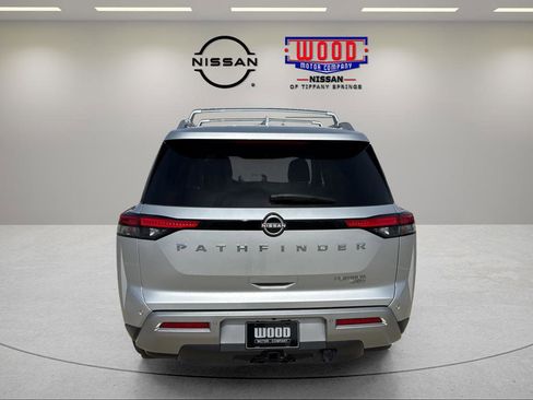 Used 2023 Nissan Pathfinder Platinum w/ Lighting Package (N93) image 3
