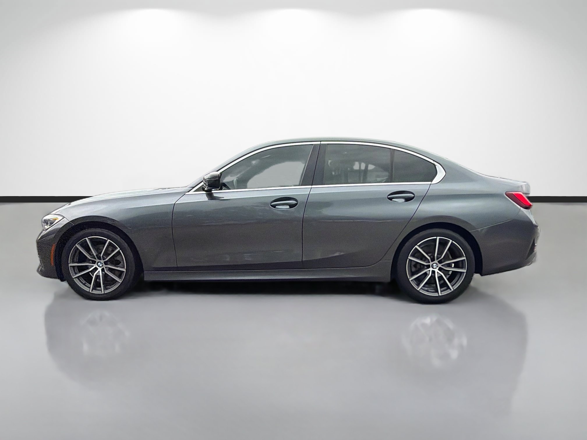 Used 2022 BMW 330i Sedan w/ Premium Package RWD image 6