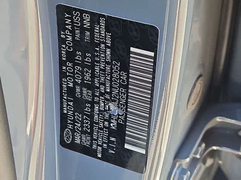 Used 2022 Hyundai Elantra Limited FWD image 30