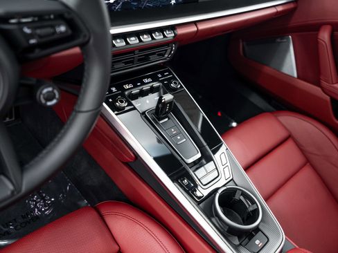 Certified 2023 Porsche 911 Turbo S AWD/4WD image 16