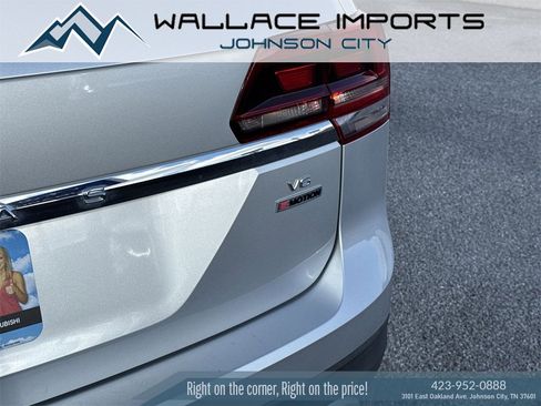 Used 2018 Volkswagen Atlas SE image 11