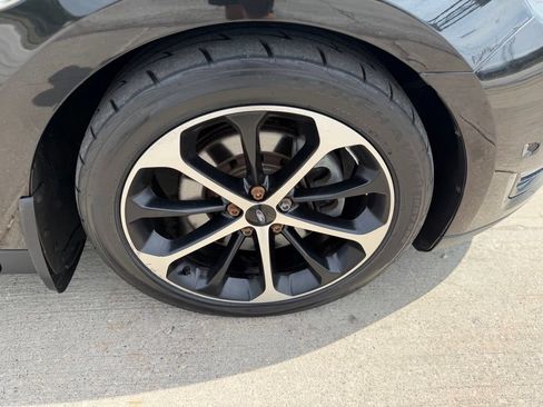 Used 2014 Ford Taurus SHO w/ Equipment Group 401A AWD/4WD image 9