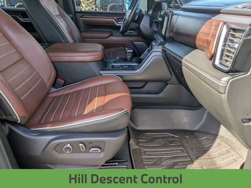 Used 2023 GMC Sierra 1500 Denali Ultimate AWD/4WD image 35