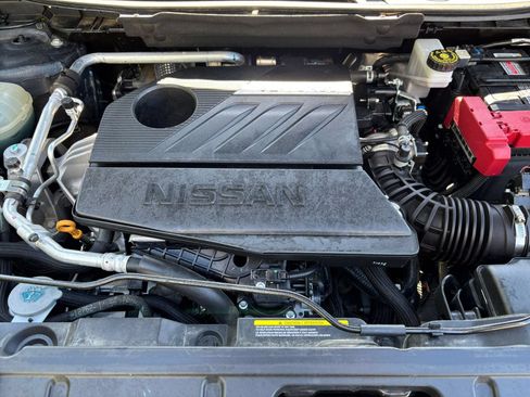 Used 2025 Nissan Rogue SV AWD/4WD image 34