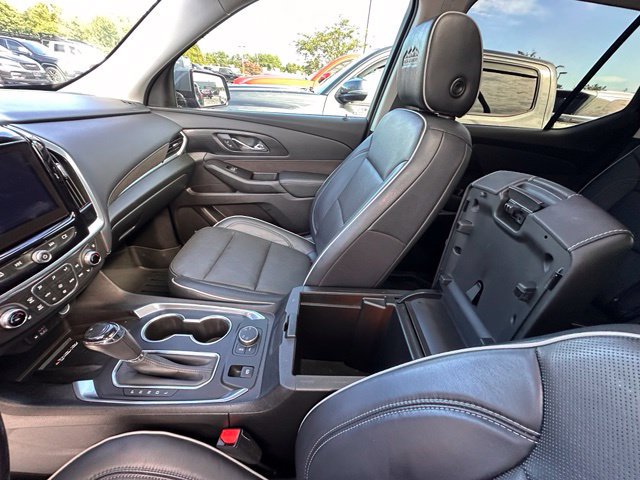 Used 2020 Chevrolet Traverse High Country AWD/4WD image 24