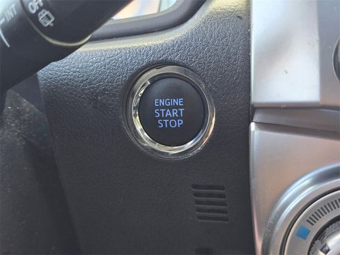 Used 2023 Toyota 4Runner Limited image 5