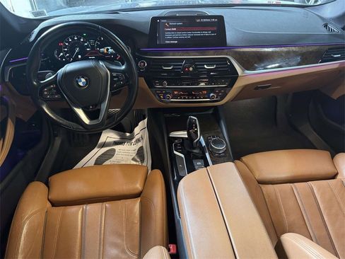 Used 2019 BMW 540i xDrive image 13