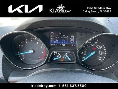 Used 2017 Ford Escape SE image 28