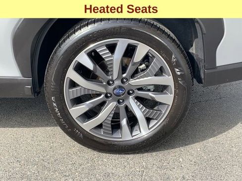 Used 2025 Subaru Forester Touring image 9