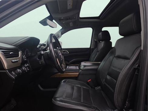 Used 2018 GMC Yukon Denali AWD/4WD image 16