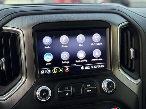 Used 2020 GMC Sierra 2500 Denali w/ Denali Ultimate Package image 18