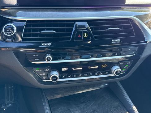 Used 2019 BMW M550i xDrive w/ Premium Package 2 image 23