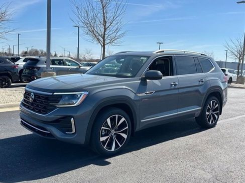 New 2026 Volkswagen Atlas SEL Premium R-Line AWD/4WD image 3