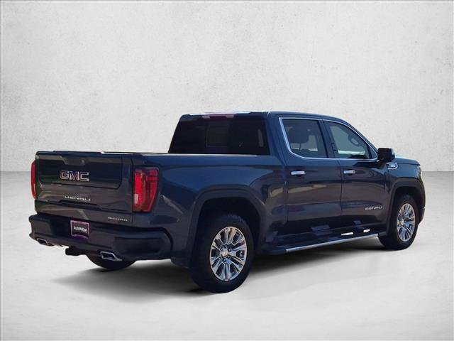 Used 2022 GMC Sierra 1500 Denali w/ Driver Alert Package II AWD/4WD image 5