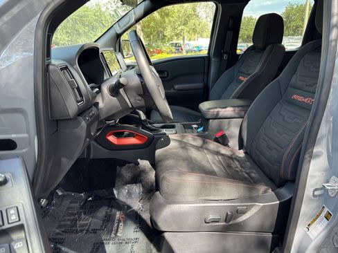 Used 2026 Nissan Frontier PRO-4X AWD/4WD image 26