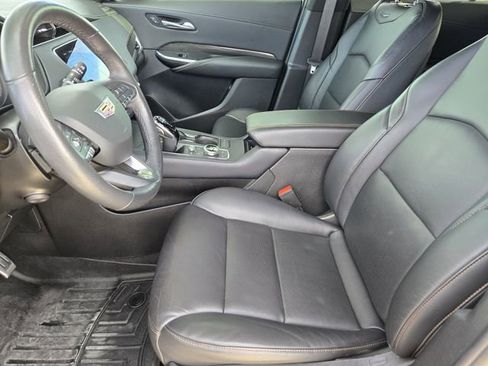 Used 2023 Cadillac XT4 Sport image 14