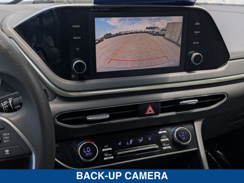 Used 2022 Hyundai Sonata SEL w/ Preferred Accessory Package FWD image 28