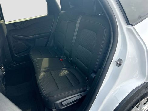 Certified 2025 Ford Escape Active AWD/4WD image 24
