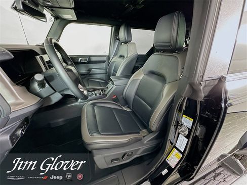Used 2025 Ford Bronco Outer Banks image 23