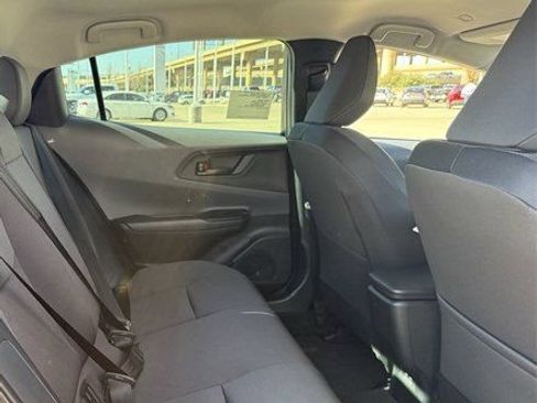 New 2026 Toyota Prius LE FWD image 28