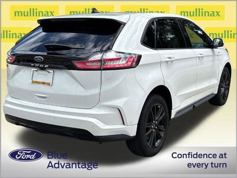 Certified 2024 Ford Edge ST-Line AWD/4WD image 4