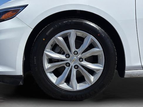 Used 2024 Chevrolet Malibu LT FWD image 12