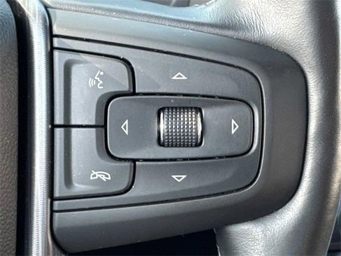 Used 2023 GMC Yukon Denali Ultimate image 33