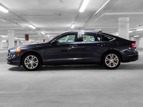 Used 2025 Honda Accord LX image 12