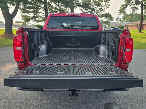 Used 2021 Chevrolet Colorado W/T RWD image 23