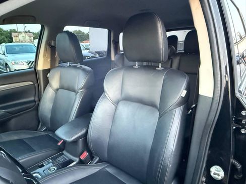 Used 2020 Mitsubishi Outlander SEL AWD/4WD image 20