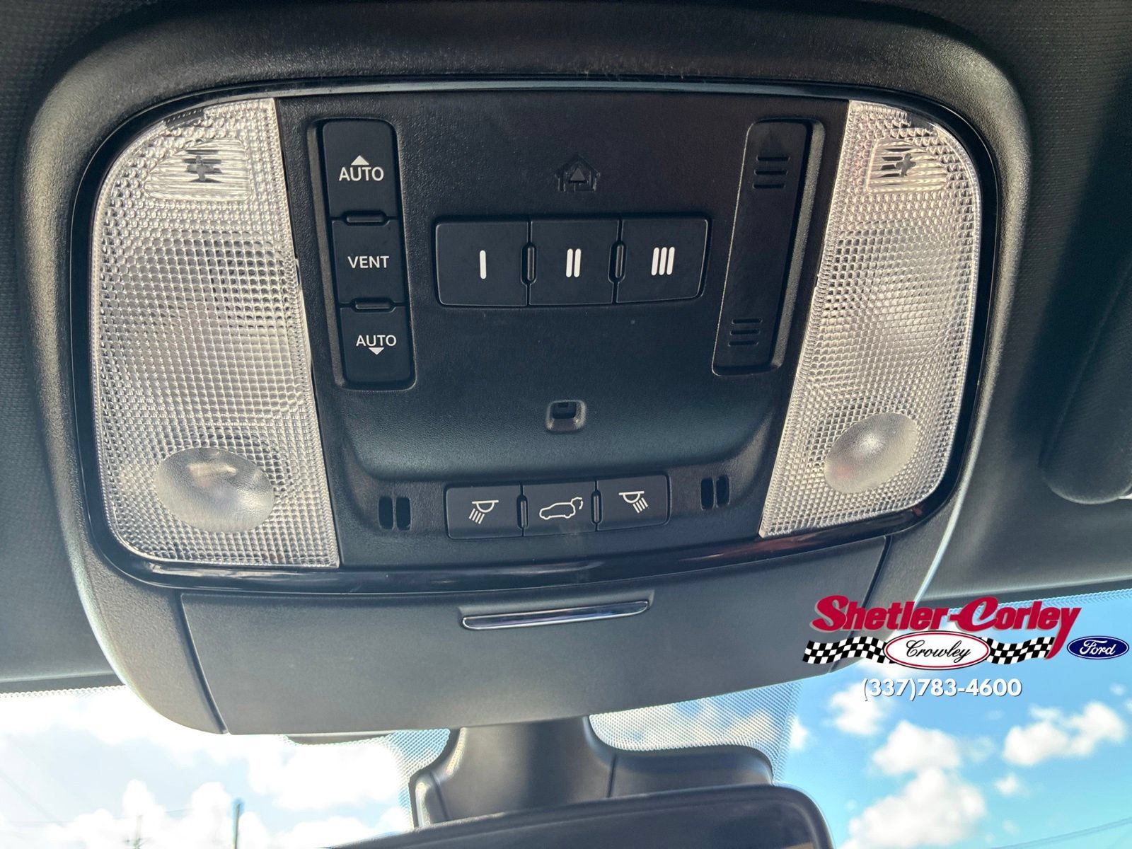 Used 2024 Dodge Durango GT AWD/4WD image 31