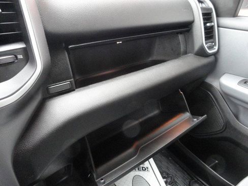 Used 2022 RAM 1500 Big Horn image 22